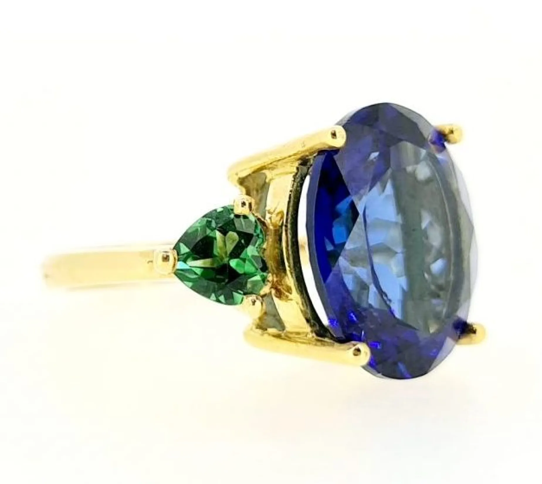 ANILLO ORO 18 KILATES AIRES DE MALAGA