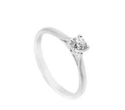 ANILLO ORO 18 KILATES CON DIAMANTE