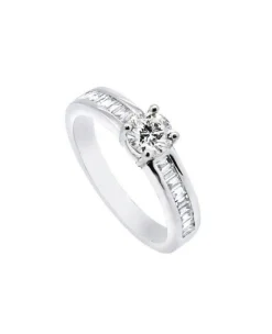 ANILLO ORO 18 KILATES CON DIAMANTES