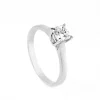 ANILLO ORO 18 KILATES CON DIAMANTE