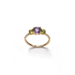 ANILLO ORO 18 KILATES CON DIAMANTES, AMATISTA Y OLIVINOS
