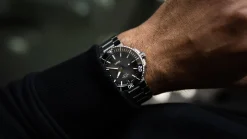 ORIS AQUIS DATE CALIBRE 400